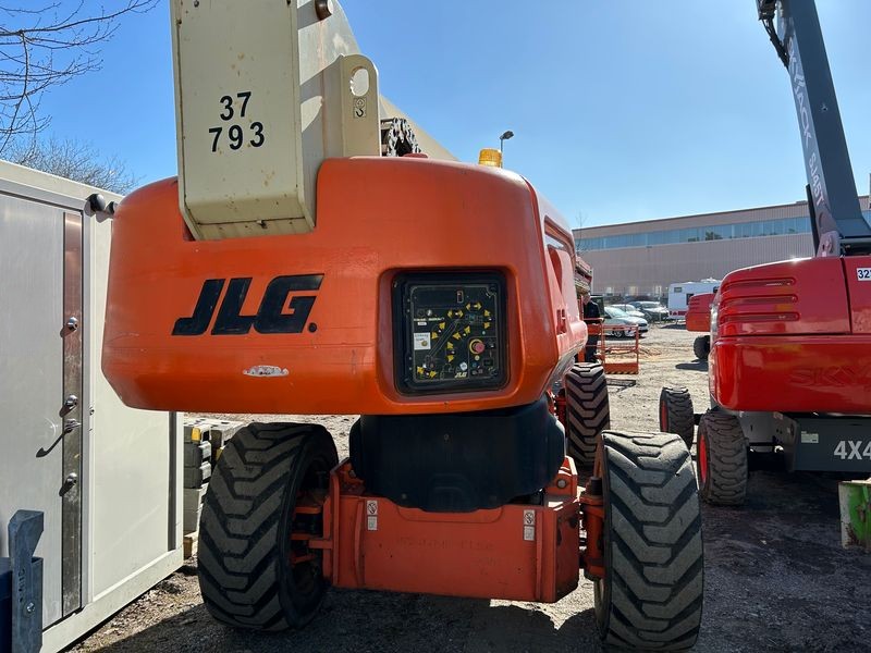 Telescopic Boom Lift - View 3